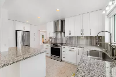 245 SW 5th Street, Dania Beach, FL 33004 - Photo 7