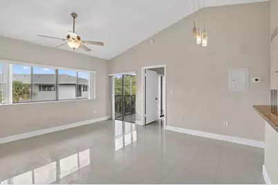 2445 SW 18th Terrace #922, Fort Lauderdale, FL 33315 - Photo 7