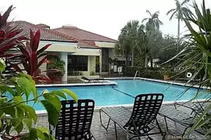 2445 SW 18th Terrace, Fort Lauderdale, FL 33315 - Photo 1