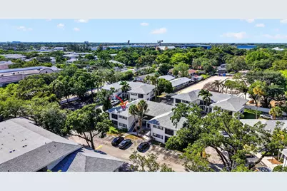 2550 SW 18th Terrace #2102, Fort Lauderdale, FL 33315 - Photo 9