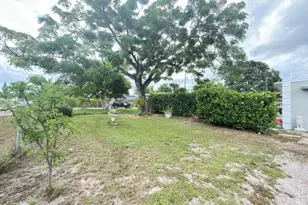1185 Alto Rd, Lake Worth, FL 33462 - Photo 11