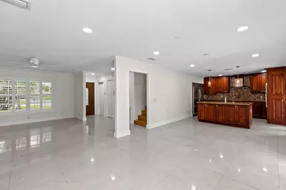 4610 Pinetree Drive, Delray Beach, FL 33445 - Photo 3