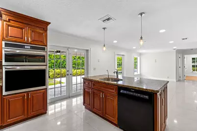 4610 Pinetree Drive, Delray Beach, FL 33445 - Photo 13