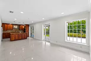 4610 Pine Tree Dr, Delray Beach, FL 33445 - Photo 15