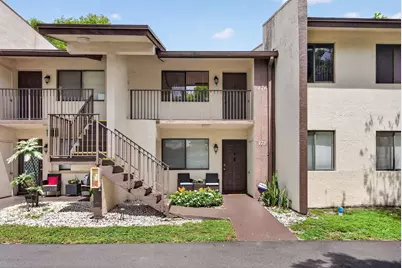 172 W Laurel Drive #1102, Margate, FL 33063 - Photo 1