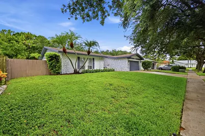 3307 NW 29th Avenue, Boca Raton, FL 33434 - Photo 3