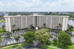 3095 N Course Dr, Pompano Beach, FL 33069 - Photo 33