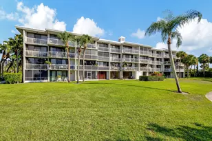 2741 Village Blvd, West Palm Beach, FL 33409 - Photo 11