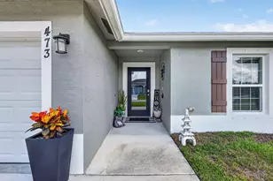 473 SE Streamlet Ave, Port Saint Lucie, FL 34983 - Photo 3