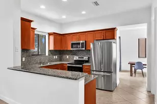 2414 Venetian Way, Boynton Beach, FL 33426 - Photo 11
