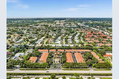 2414 Venetian Way, Boynton Beach, FL 33426 - Photo 27