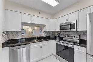 7260 Kinghurst Dr, Delray Beach, FL 33446 - Photo 7