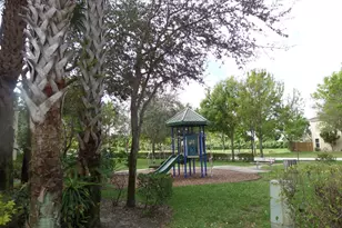 862 Summit Lake Dr, West Palm Beach, FL 33406 - Photo 17