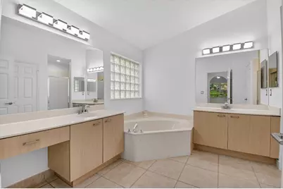 5891 Royal Isles Boulevard, Boynton Beach, FL 33437 - Photo 37