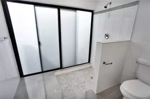 11159 NW 10th Pl, Coral Springs, FL 33071 - Photo 25
