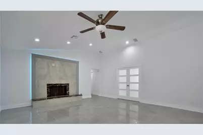 11159 NW 10th Place, Coral Springs, FL 33071 - Photo 13