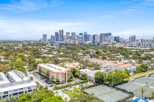 615 NE 12th Ave, Fort Lauderdale, FL 33304 - Photo 25