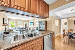 615 NE 12th Ave, Fort Lauderdale, FL 33304 - Photo 13