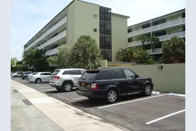 1425 Arthur Street #414b, Hollywood, FL 33020 - Photo 3