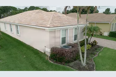 4376 NW Oakbrook Circle, Jensen Beach, FL 34957 - Photo 27