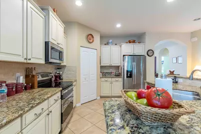 4376 NW Oakbrook Circle, Jensen Beach, FL 34957 - Photo 7