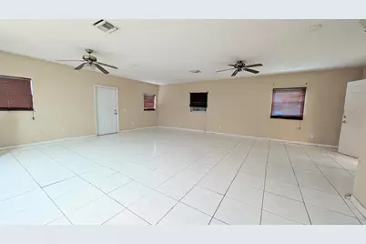 455 Janice Avenue, South Bay, FL 33493 - Photo 15