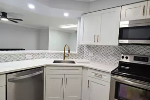 400 Scotia Dr, Hypoluxo, FL 33462 - Photo 27