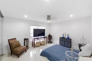 801 W Oakland Park Blvd, Oakland Park, FL 33311 - Photo 7