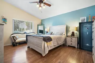 2480 SE Springtree Pl, Stuart, FL 34997 - Photo 15