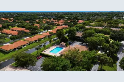 9935 Pineapple Tree Drive #Apt 208, Boynton Beach, FL 33436 - Photo 19