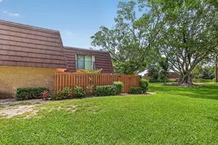 6202 SE Riverboat Dr, Stuart, FL 34997 - Photo 3