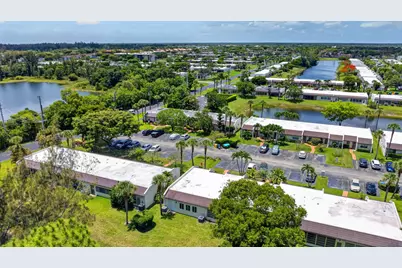 112 Lake Olive Drive, Royal Palm Beach, FL 33411 - Photo 53