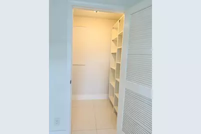 9 Royal Palm Way #102, Boca Raton, FL 33432 - Photo 19
