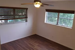 1021 Crystal Lake Dr, Deerfield Beach, FL 33064 - Photo 13
