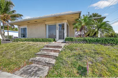 13 SW 10th Street, Deerfield Beach, FL 33441 - Photo 11