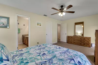 464 NW Ravenswood Lane, Port Saint Lucie, FL 34983 - Photo 17