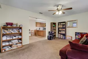 464 NW Ravenswood Ln, Port Saint Lucie, FL 34983 - Photo 21
