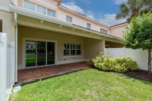 63 Dogwood Ct, Royal Palm Beach, FL 33411 - Photo 27