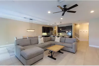 63 Dogwood Court, Royal Palm Beach, FL 33411 - Photo 9
