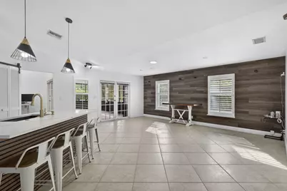 102 E Royal Pine Cir, Royal Palm Beach, FL 33411 - Photo 3
