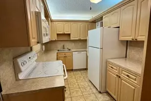 749 Monaco P, Delray Beach, FL 33446 - Photo 3