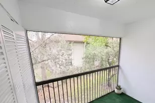 10571 Royal Palm Blvd, Coral Springs, FL 33065 - Photo 9