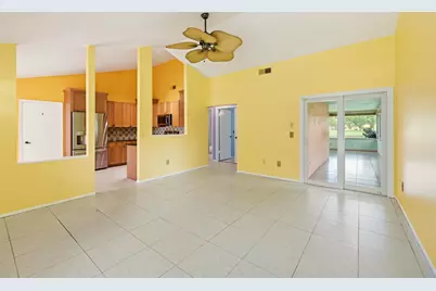 8131 Countrypark Drive, Boca Raton, FL 33433 - Photo 7