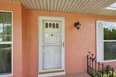 8131 Countrypark Drive, Boca Raton, FL 33433 - Photo 5