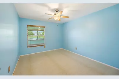 8131 Countrypark Drive, Boca Raton, FL 33433 - Photo 17