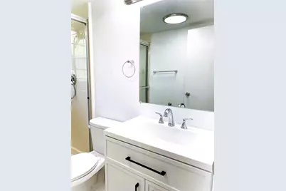 256 Mansfield #G, Boca Raton, FL 33434 - Photo 9