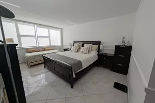 3140 S Ocean Dr, Hallandale Beach, FL 33009 - Photo 15
