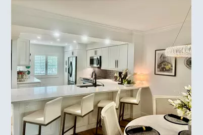 5778 Crystal Shores Drive #303, Boynton Beach, FL 33437 - Photo 3