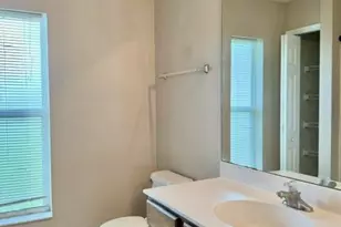 530 SW Butler Ave, Port Saint Lucie, FL 34983 - Photo 17