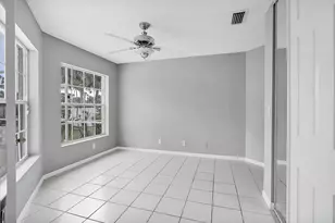3814 Circle Lake Dr, West Palm Beach, FL 33417 - Photo 5